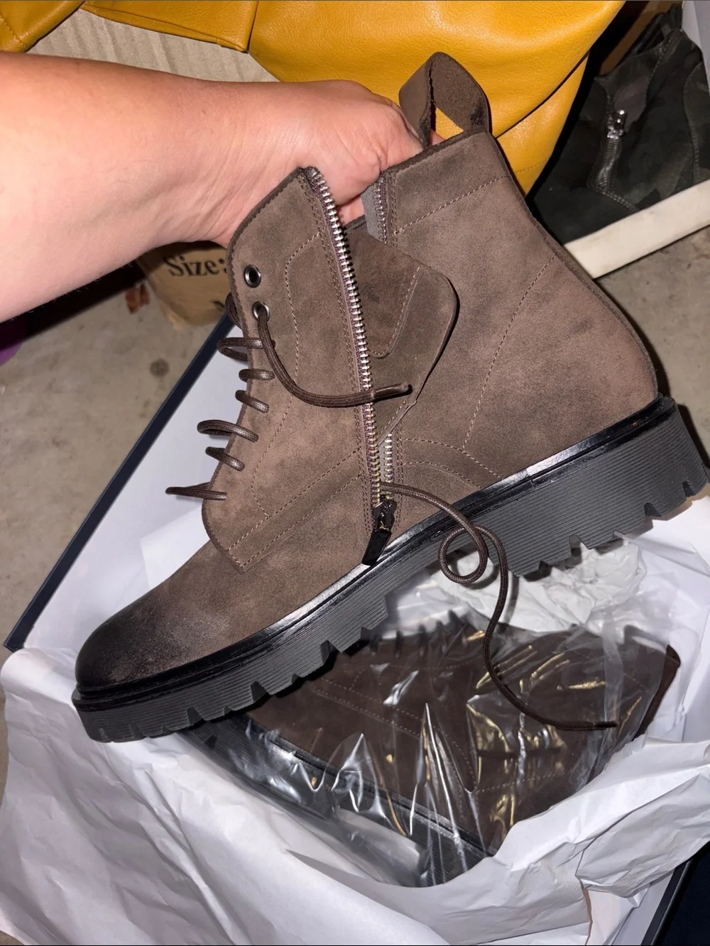 Men's Brown Lace-Up Leather Combat Boots